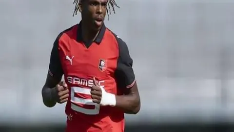 首钢败北新疆，曾凡博斩获18分；上海加时赛击败同曦